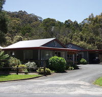 The Crays Accommodation - Phillip Island Accommodation