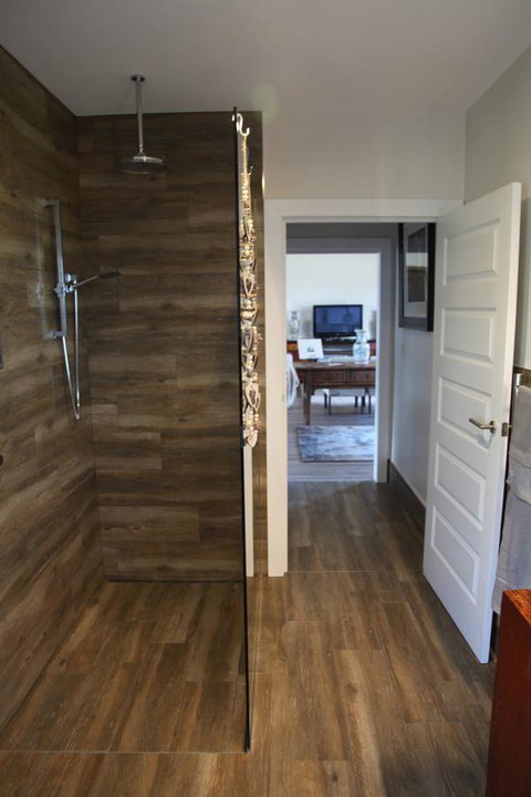 The WeareHouse In Deloraine - Phillip Island Accommodation 35