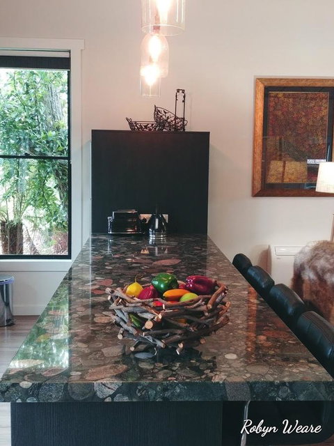 The WeareHouse In Deloraine - Phillip Island Accommodation 25