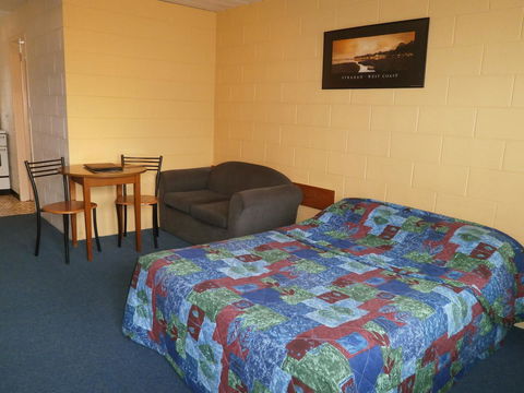 Aberdeen Court Apartments - Phillip Island Accommodation 1