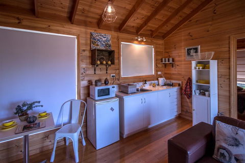 White Croft Cottage - Phillip Island Accommodation 15