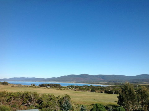 Seymour Waves - Phillip Island Accommodation 13