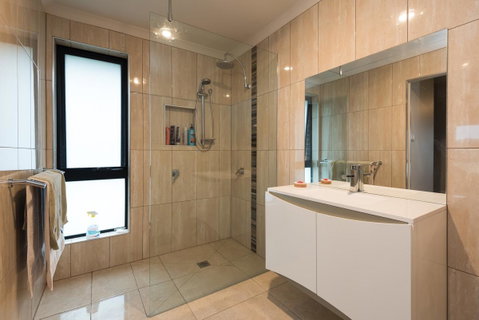 Euphoria House - Phillip Island Accommodation 5