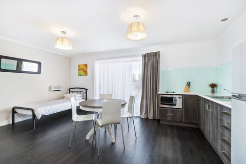 Ruby Soho Villas - Phillip Island Accommodation 0
