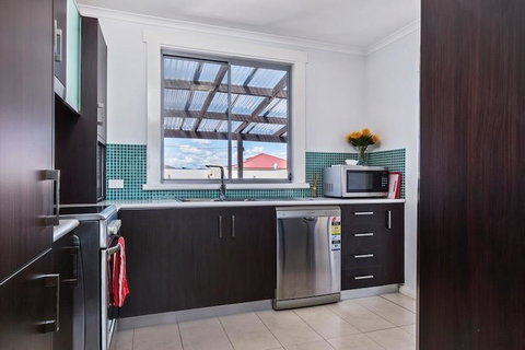 Ruby Soho Villas - Phillip Island Accommodation 7