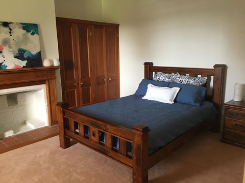 CLAYFIELD HOMESTEAD - Rustic Country Accommodation - Phillip Island Accommodation 10