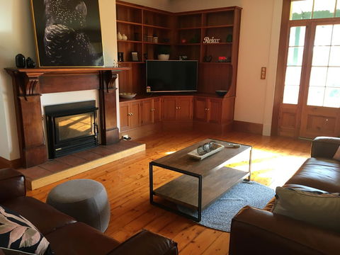CLAYFIELD HOMESTEAD - Rustic Country Accommodation - Phillip Island Accommodation 4