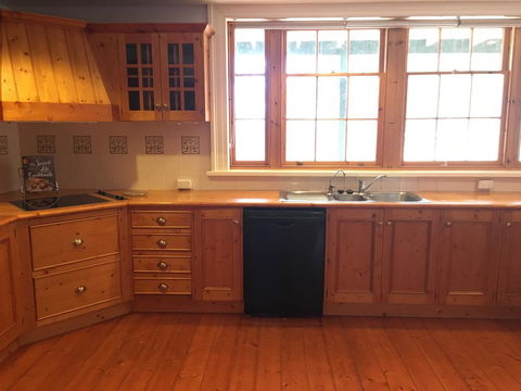 CLAYFIELD HOMESTEAD - Rustic Country Accommodation - Phillip Island Accommodation 7