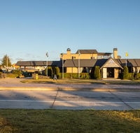 New England Motor Lodge - Phillip Island Accommodation