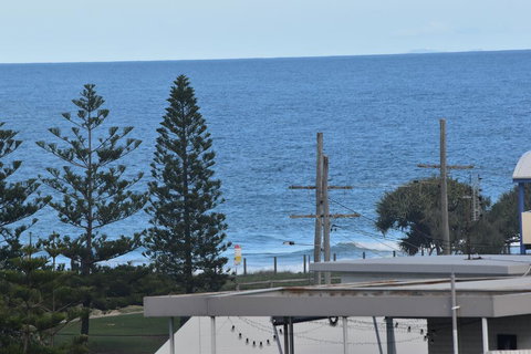 NEW UPMARKET COMFORTABLE 2 Bed, 2 Bath, OCEAN VIEWS, 250m To BUDDINA BEACH! - Phillip Island Accommodation 2