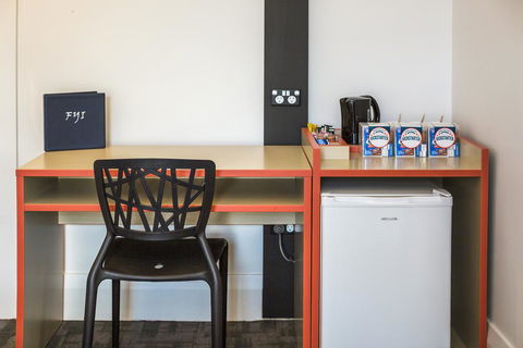 Nightcap At Regents Park Hotel - Phillip Island Accommodation 2