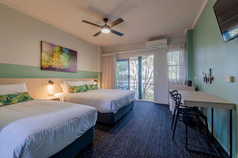 Nightcap At Waterfront Hotel - Phillip Island Accommodation 1