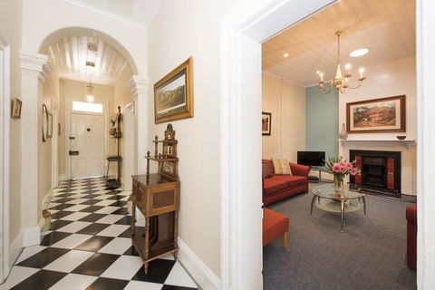 Ningana Heritage Houses - Phillip Island Accommodation 1