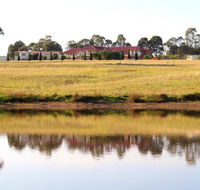 Noble Willow Studio Lovedale. Spacious with views and pool - Phillip Island Accommodation