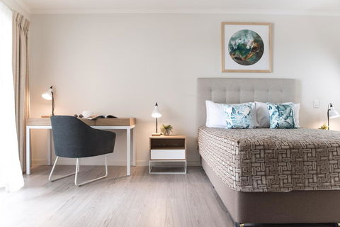 Noosa Heads Motel - Phillip Island Accommodation 0