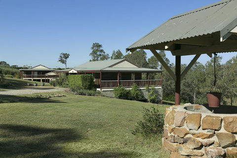 North Lodge Highland Cottage - Phillip Island Accommodation 3