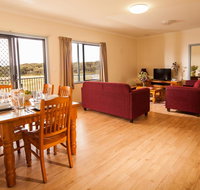 Nutkin Lodge - Phillip Island Accommodation