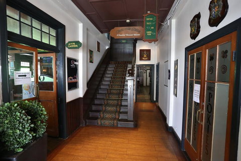 O'Dowds Hotel/Motel Rockhampton - Phillip Island Accommodation 1