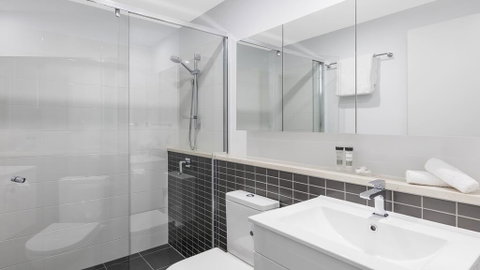 Oaks Brisbane Woolloongabba Suites - Phillip Island Accommodation 2