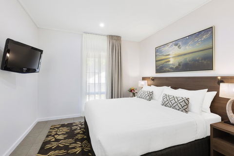 Oaks Cable Beach Resort - Phillip Island Accommodation 2