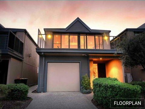 Ocean Grove House With Fantastic Ocean Views - Phillip Island Accommodation 0