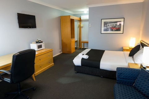 Old Maitland Inn - Phillip Island Accommodation 3