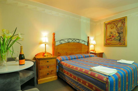 Olympia Motel - Phillip Island Accommodation 1