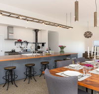 On A Hill - modern country home near Braidwood - Phillip Island Accommodation