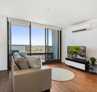 One-Bed Apartment with Parking Pool Gym and Trams - Phillip Island Accommodation