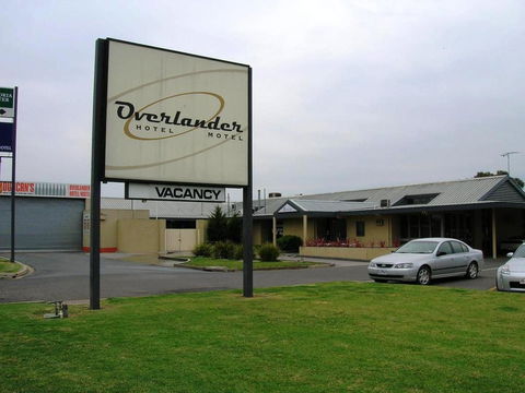 Overlander Hotel Motel - Phillip Island Accommodation 1