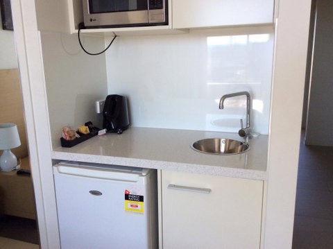 PA Apartments - Phillip Island Accommodation 3