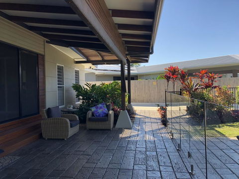 Paradise Retreat - Phillip Island Accommodation 2