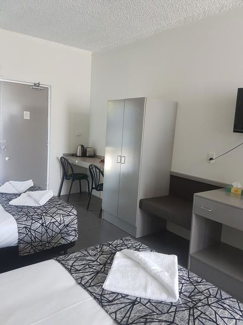 Park Drive Motel - Phillip Island Accommodation 2
