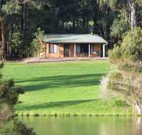 Pemberton Lake View Chalets - Phillip Island Accommodation