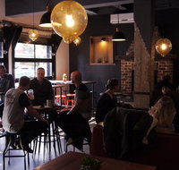 Pint On Punt Backpackers - Phillip Island Accommodation