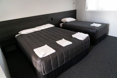 Plumpton Hotel - Phillip Island Accommodation 2