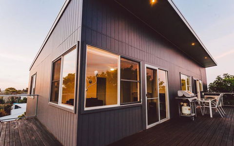 Point Lonsdale Holiday Apartments - Phillip Island Accommodation 1