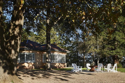Polperro Farmhouse - Phillip Island Accommodation 1