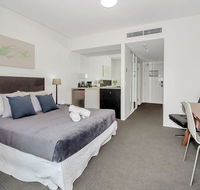 Privately owned Hotel Room by Cairns Marina 222 - Phillip Island Accommodation