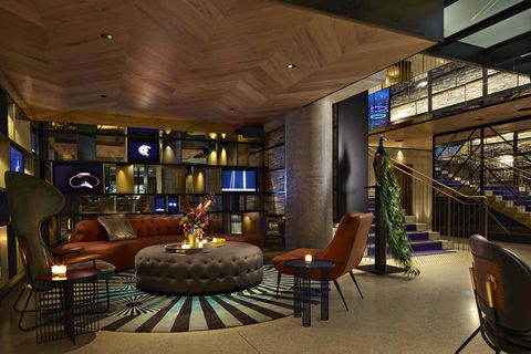 QT Melbourne - Phillip Island Accommodation 1