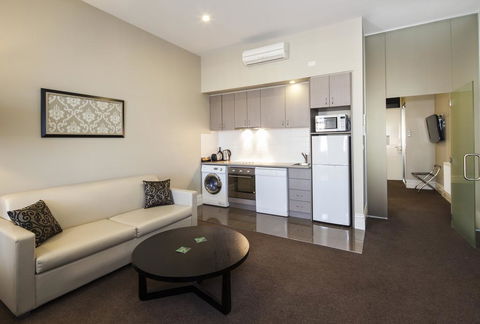 Quality Inn The George Hotel Ballarat - Phillip Island Accommodation 2