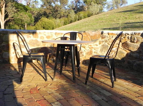 Queenstown Retreat B&B - Phillip Island Accommodation 3
