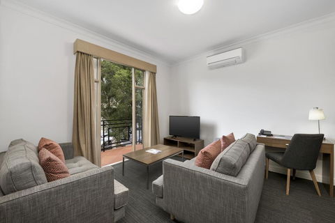 Quest Dandenong - Phillip Island Accommodation 3