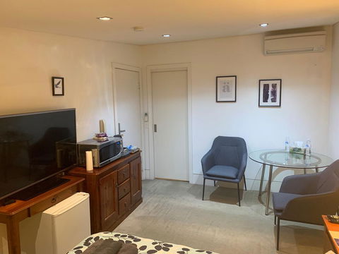 Quiet And Private Studio With Wifi. - Phillip Island Accommodation 2