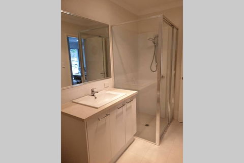 Quiet Apartment Walking Distance To Restaurants - Phillip Island Accommodation 2