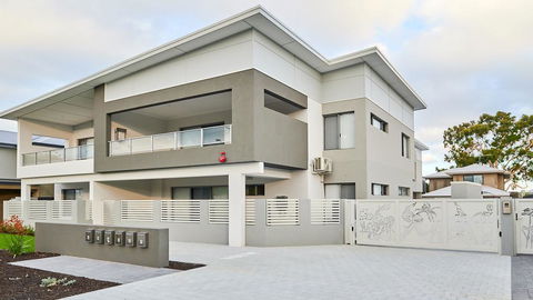 Quiet Garden City Unit - Free WiFi & Parking - Phillip Island Accommodation 2