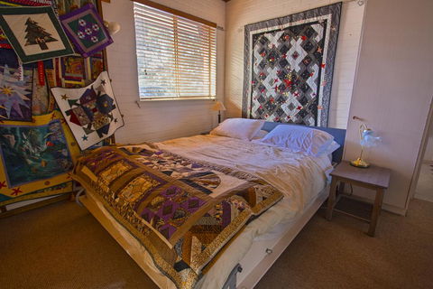 Quilters Studio - Phillip Island Accommodation 2