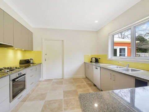 Redhaven House - Spacious, Quiet And Private - Phillip Island Accommodation 1