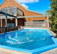 Relax at Red Rocks - Phillip Island Accommodation