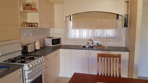Rise N' Shine - Min Stay 4 Nights - Phillip Island Accommodation 3